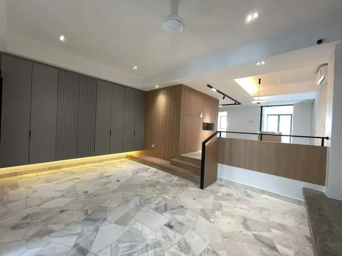 Interior renovation KL Archevo Build